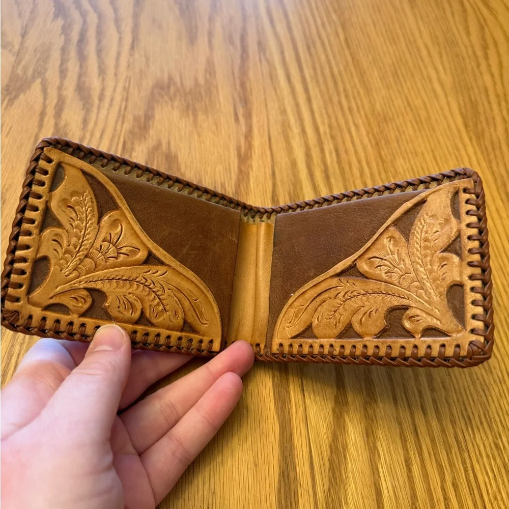 Handcrafted Vintage Brown Leather Wallet